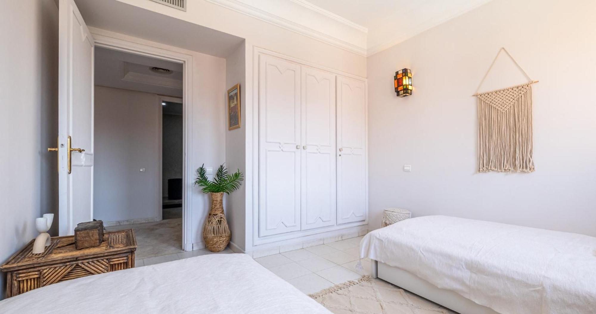 Charming 2-Bed Oasis Pool View Apartment Marrakesh Exterior photo